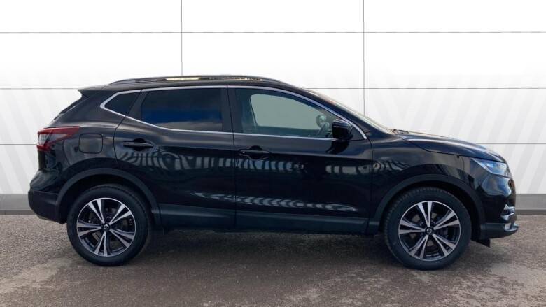 Nissan Qashqai 1.3 DiG-T 160 [157] N-Connecta 5dr DCT Glass Roof Petrol Hatchback